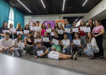 FOTO // Tinerii din Bălți, pregătiți pentru piața muncii. Au avut parte de două zile de formare intensivă