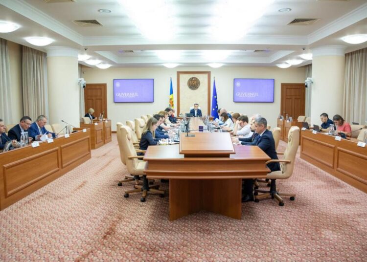 Moldova simplifică regulile de ședere pentru cetățenii UE și ai statelor Schengen