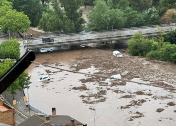 Inundații dezastruoase în Spania. Două persoane sunt de negăsit