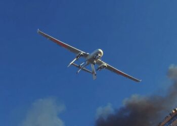 Sute de drone ucrainene au lovit fabricile în care se produc rachetele rusești: zborurile din mai multe aeroporturi, suspendate