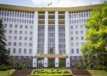 CEC a anunțat condițiile de participare în calitate de candidat la funcția de deputat