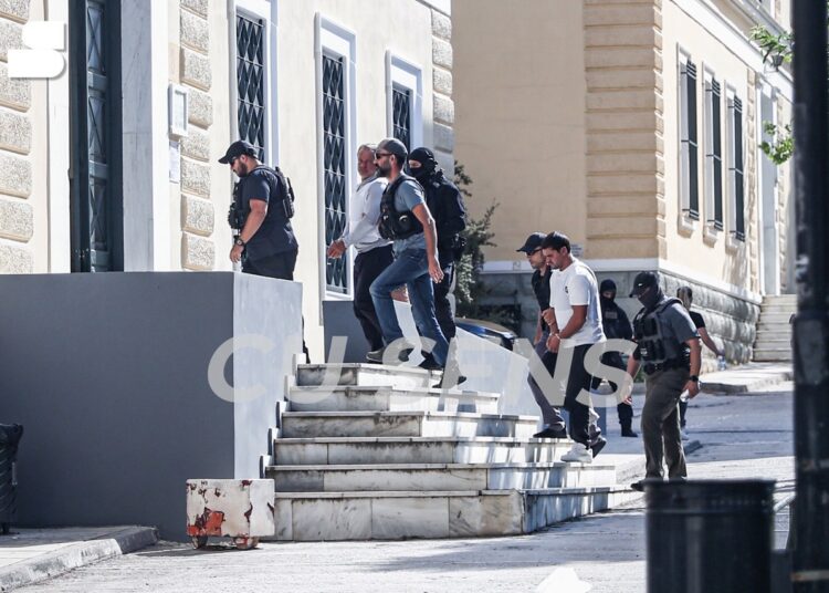 Plahotniuc acceptă să fie extrădat în Moldova. Anunțul avocatului său