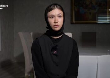 O elevă cu 10 pe linie la BAC a ales să trăiască la o mănăstire din Florești. Visează să deschidă o clinică și un liceu pentru fete