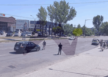 FOTO// Accident pe strada Nicolae Iorga din Bălți. Două automobile, avariate