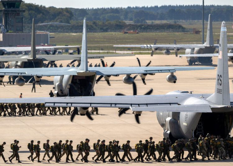 Bulgaria va găzdui o bază NATO ca parte a consolidării flancului estic împotriva Rusiei. Investiţia depăşeşte 100 de milioane de euro