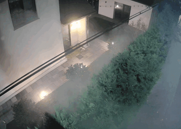 Explozibil aruncat în grădina primarului PAS din Stăuceni: Partidul condamnă ferm tentativa de intimidare