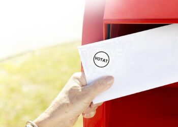 Alegătorii mai au la dispoziție șapte zile în care se pot înregistra pentru a vota prin corespondență la parlamentare