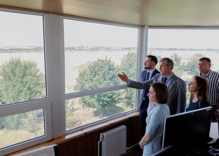 VIDEO // Maia Sandu a vizitat Aeroportul Mărculești: Va aduce oportunități de dezvoltare și va crea noi locuri de muncă pentru întreaga regiune de nord a țării