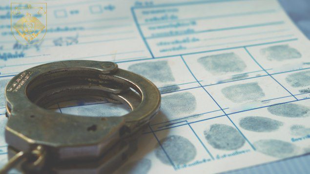 Tânăr din raionul Fălești, trimis pe banca acuzaților, pentru că și-a omorât bunica de 82 de ani