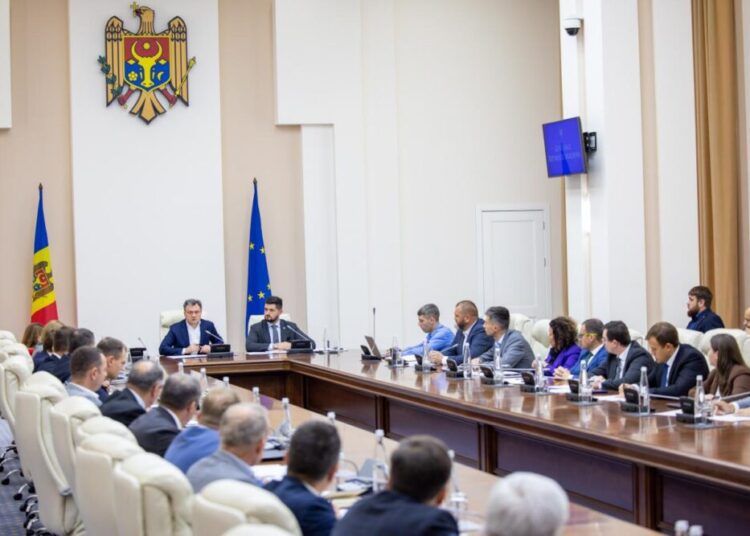 R. Moldova este pregătită pentru sezonul de încălzire 2025-2026. Dorin Recean: „Avem asigurată certitudinea securității livrărilor de gaze naturale”