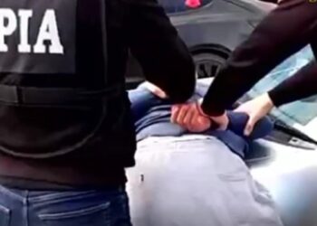 Angajat MAI, reținut de SPIA pentru jaf, violare de domiciliu și răpirea unei persoane în raionul Soroca
