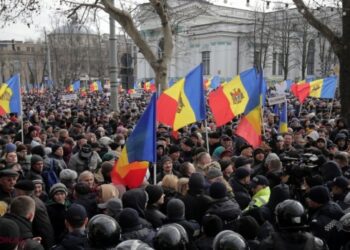 Se preconizează dezordini și destabilizări în Chișinău pentru ziua de mâine. Apelul poliției