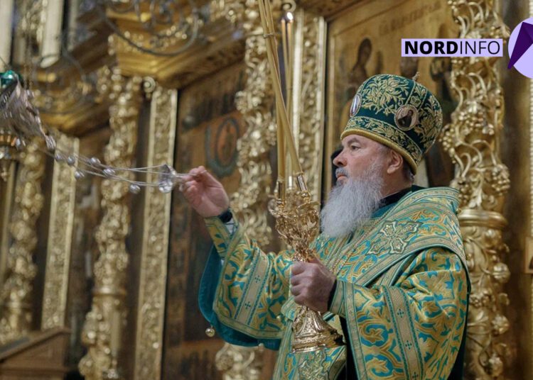 VIDEO // Mesaj politic din altar chiar în ziua alegerilor: Episcopul Marchel îndeamnă „să nu îngropăm suveranitatea țării”