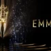 VIDEO // Premiile Emmy 2025: Două seriale își dispută titlul de cel mai bun serial dramă