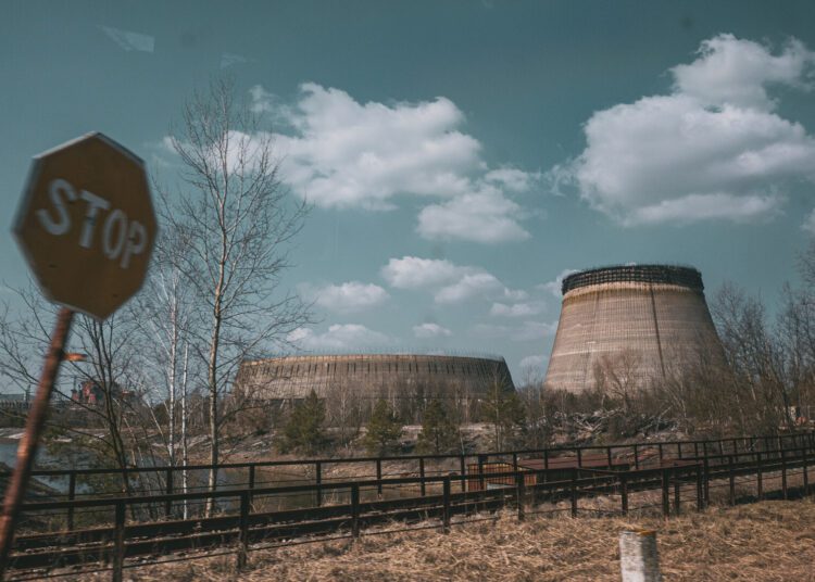 Electricitatea întreruptă la Cernobîl. Volodimir Zelenski acuză Rusia că este o „ameninţare globală”