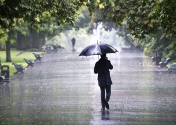 METEO // Ploi în toată țara. Câte grade vor fi astăzi