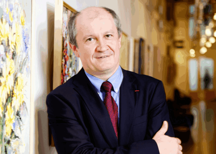 Alexandru Munteanu a început consultările publice privind programul de guvernare. „Aceste consultări vor continua, pentru ca planul de guvernare să reflecte așteptările întregii societăți”