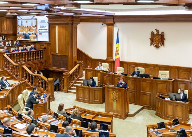 Parlamentul de legislatura a XII-a a fost legal constituit. Maia Sandu: Să lucrăm împreună, cu credință, pentru ca Moldova să devină o casă a păcii