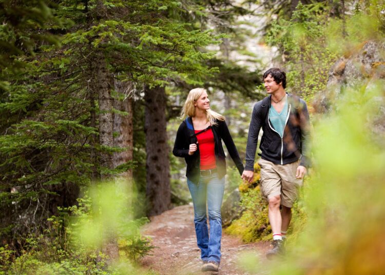 METEO // Zi perfectă pentru plimbări. Câte grade vor fi astăzi