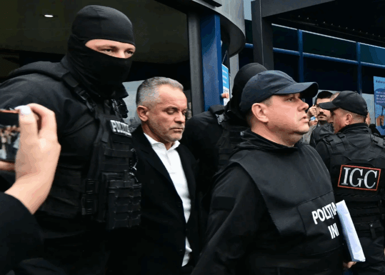 Vladimir Plahotniuc rămâne în arest preventiv pentru încă 30 de zile