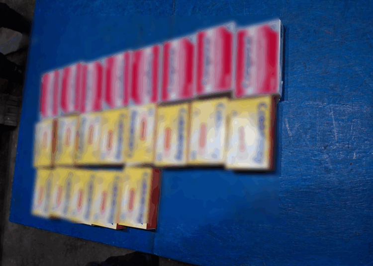 Sute de pastile cu substanțe restricționate, depistate la frontiera din Otaci