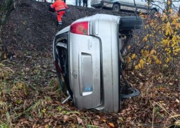 FOTO // Grav accident, soldat cu un mort și un rănit, la Ocnița