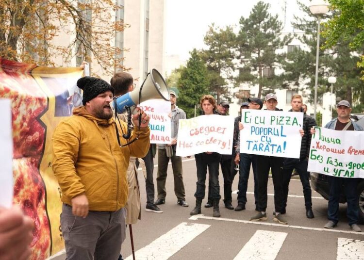 Președintele Oficiului Teritorial Florești al fostului Partid Politic „Șor”, a fost condamnat la 3 ani de închisoare. Acesta și-a recunoscut vina