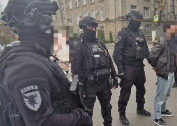 VIDEO // Poliția vine cu noi detalii despre reținerea de duminică din centrul orașului Bălți