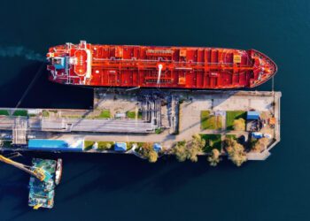 Primul transport de gaz natural lichefiat american care va încălzi Ucraina a ajuns în Lituania pe ruta baltică. „Se scrie istorie”