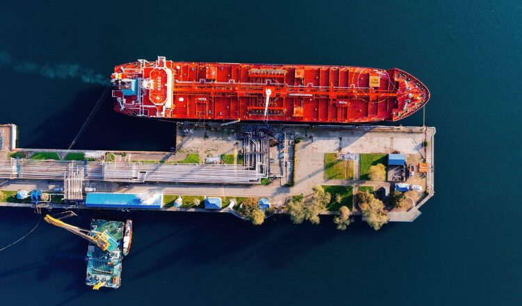 Primul transport de gaz natural lichefiat american care va încălzi Ucraina a ajuns în Lituania pe ruta baltică. „Se scrie istorie”