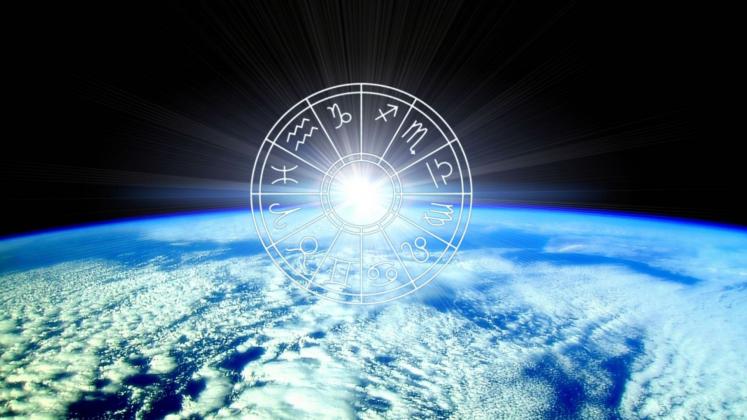 HOROSCOP // Clarificări importante, decizii mature și surprize în relații