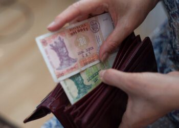Din 1 ianuarie 2026, o oră de muncă în Moldova va costa cel puțin 37,28 lei