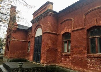 Здание исторической школы в Фэлештах будет отреставрировано и превращено в современный культурный центр