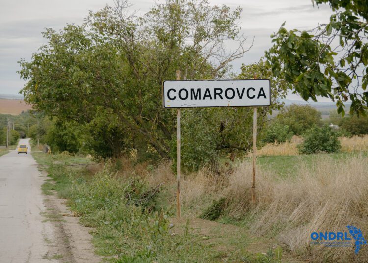 FOTO // Satul Comarovca, raionul Fălești, beneficiază pentru prima dată de apă potabilă la robinet