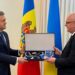 FOTO // Ex-premierul Dorin Recean, decorat de Volodimir Zelenski. „Ucraina apreciază solidaritatea Moldovei”