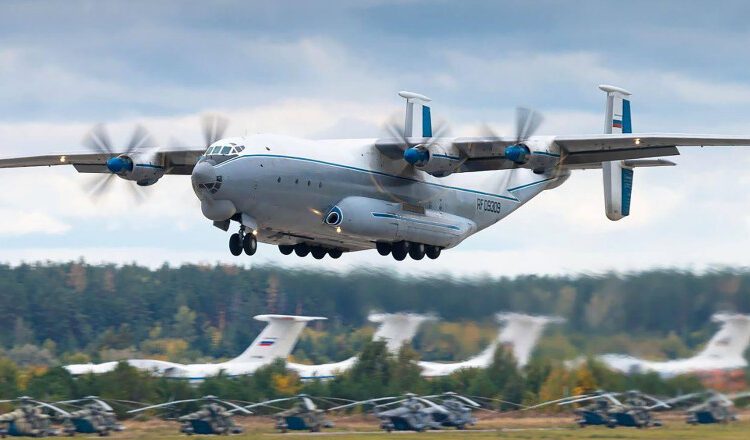 Alertă lângă Moscova. Un avion de transport militar s-a prăbușit
