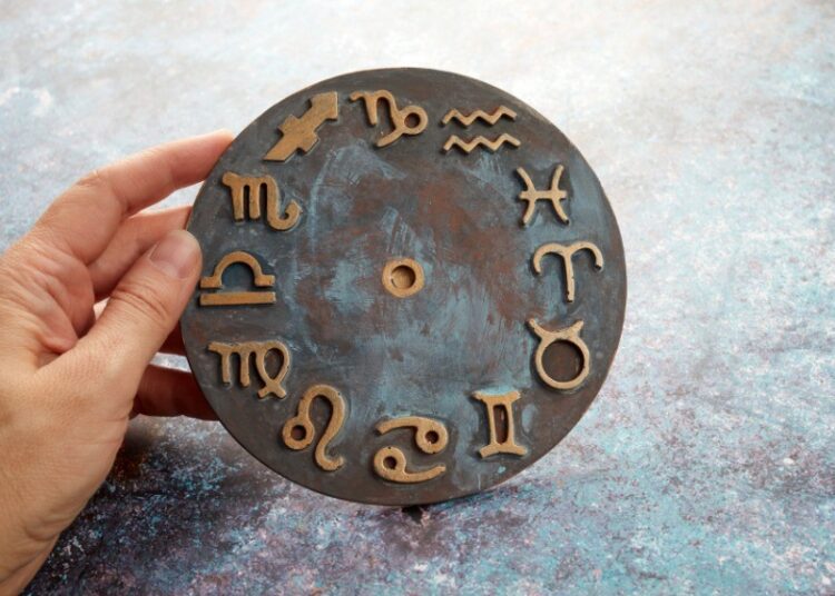 HOROSCOP // O zi a alegerilor mature și a pașilor siguri