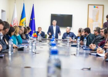 Igor Grosu a discutat cu primarii din Sîngerei despre reforma APL: „Pentru a putea atrage proiecte mari este nevoie de primării puternice”