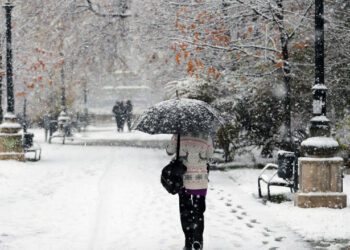 METEO // Ninsori slabe în nordul și centrul țării. Câte grade vor fi astăzi