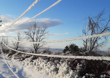 Peste 20 de mii de consumatori din nordul țării au rămas fără energie electrică din cauza vremii