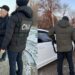 Mită de 2000 de euro pentru un permis de conducere. Doi bărbați, reținuți pentru 72 de ore