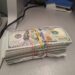 Bani nedeclarați: peste 48.000 de dolari SUA, ridicați la frontieră