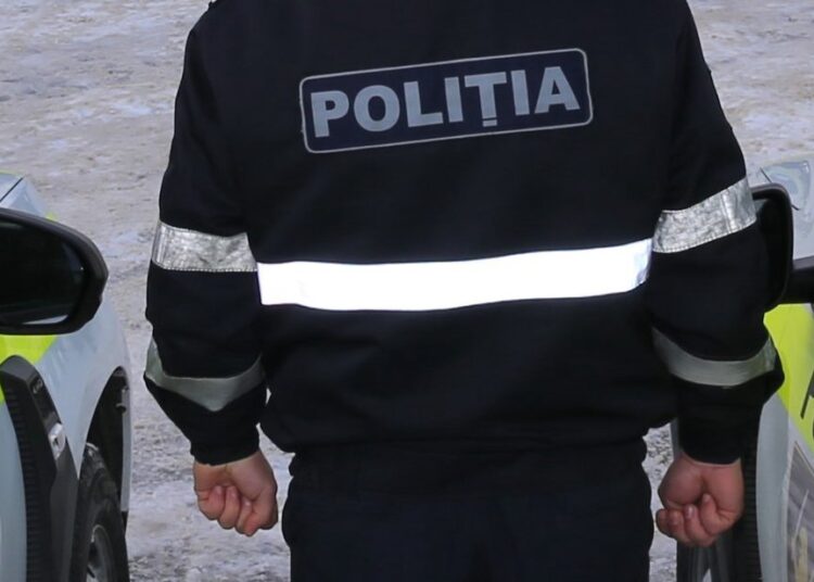 VIDEO // Tânără de 26 de ani, prinsă în flagrant la Bălți, în timp ce comitea o infracțiune