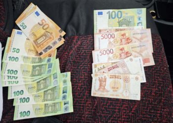 ФОТО // Автоинструктор из Бельц, по версии следствия, потребовал 900 евро за «помощь» в получении водительских прав