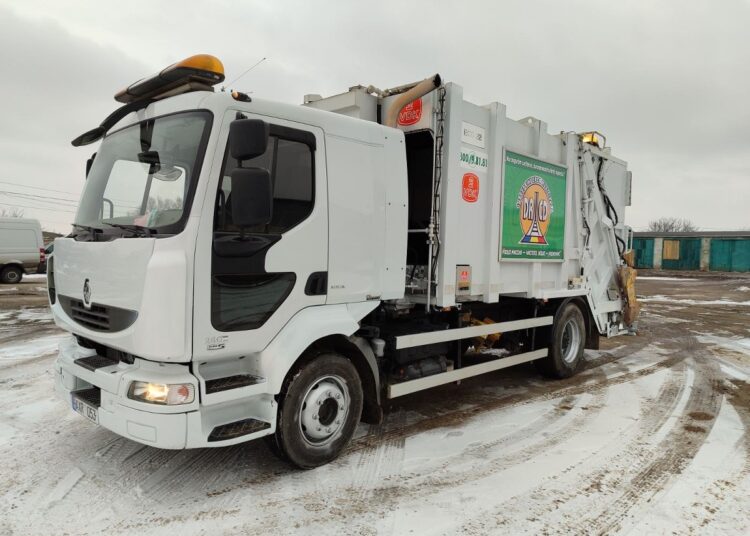 Bălțiul are o nouă autospecială pentru colectarea deșeurilor. Vor urma alte două achiziții