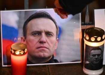 CEDO condamnă Rusia pentru „tratamente inumane” aplicate lui Aleksei Navalnîi