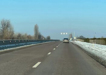 Drumurile naționale sunt practicabile. AND: „Conduceți cu atenție și manifestați responsabilitate în trafic”