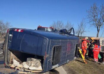 FOTO // Grav accident în raionul Strășeni. Două persoane și-au pierdut viața