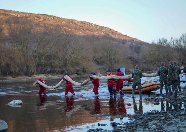 Se propune stare de alertă de mediu pe bazinul râului Nistru pentru 15 zile. Decizia va fi luată la ședința Guvernului de astăzi