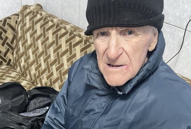 FOTO // Dispărut fără urmă: un bălțean de 79 de ani este căutat de poliție și rude